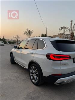 بی ئێم دەبڵیو X5